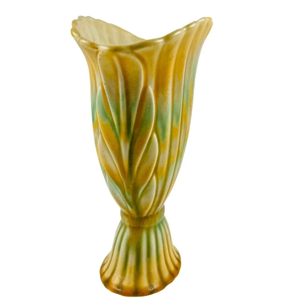 Rare VTG Beswick Pottery of England Art Deco Ribbed Fan Vase Scalloped 1940-'54